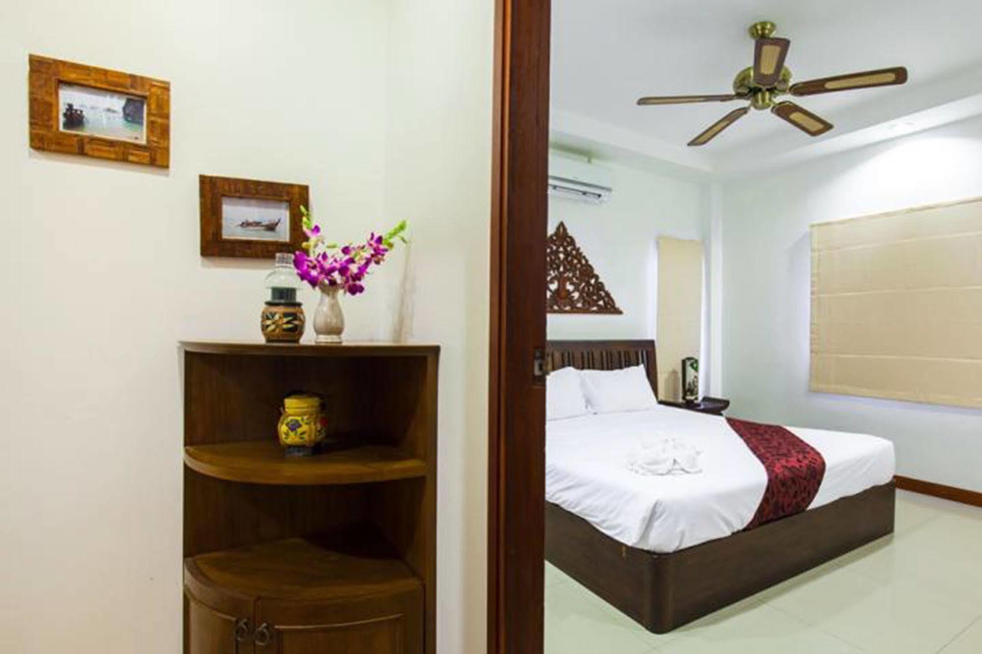 มองต์ราเชต์ วิลลา บาย เจ็ทตา Villa Rawai ภายนอก รูปภาพ